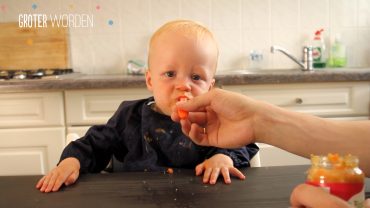 Leren eten van een lepel